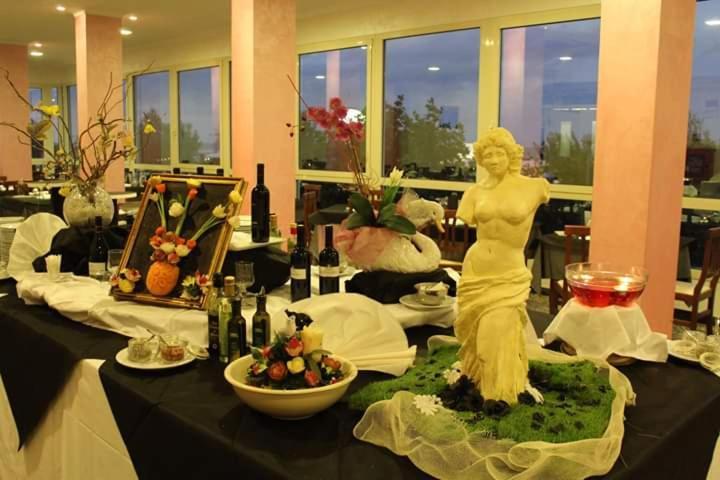 Hotel Buenos Aires Cervia Zewnętrze zdjęcie