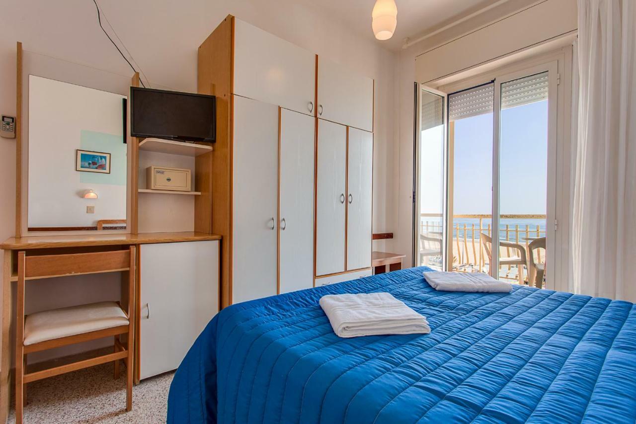 Hotel Buenos Aires Cervia Zewnętrze zdjęcie